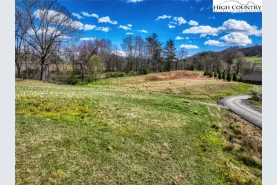 Tbd Crescent Dr, West Jefferson, NC 28694 - Photo 3