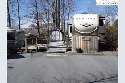 184 Club House Drive, Ennice, NC 28623 - Photo 21