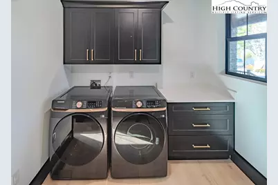 232 Hanging Rock Estates Road, Banner Elk, NC 28604 - Photo 9