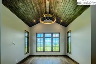 2005 Moon Run, Linville, NC 28646 - Photo 13