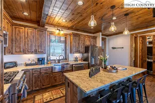 40 Camp Eagle Ct, Banner Elk, NC 28604 - Photo 9