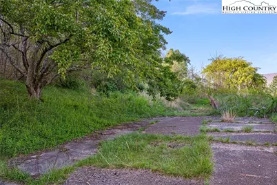 116 Beaver Creek School Road, West Jefferson, NC 28694 - Photo 5