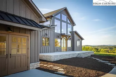 2013 Hitching Post Trail, Lenoir, NC 28645 - Photo 7