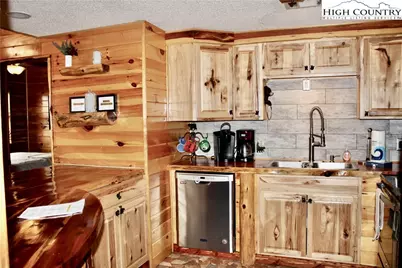 303 Sugar Top Drive #2511, Sugar Mountain, NC 28604 - Photo 9