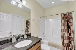 335 Pleasant View Dr, Sugar Mountain, NC 28604 - Photo 25