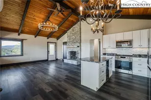 405 Strawberry Ln, Newland, NC 28657 - Photo 25