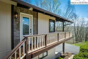 405 Strawberry Ln, Newland, NC 28657 - Photo 11