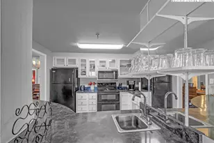 303 Sugar Top Dr, Sugar Mountain, NC 28604 - Photo 7