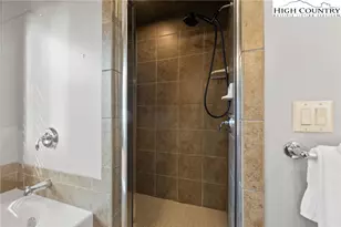 147 Sugar Hill, Sugar Mountain, NC 28604 - Photo 17