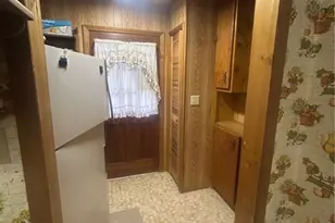 210 Laurel Ln, Newland, NC 28657 - Photo 9