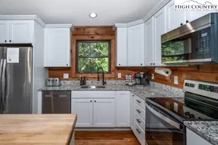 239 Dutch Treat Rd, Banner Elk, NC 28604 - Photo 7