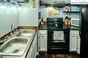 108 Sugar Ski Dr, Sugar Mountain, NC 28604 - Photo 15