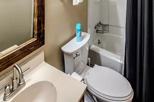 108 Sugar Ski Dr, Sugar Mountain, NC 28604 - Photo 19