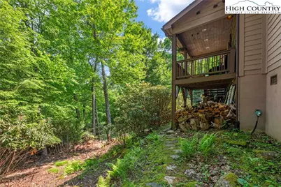218 Sorrento Falls Road, Blowing Rock, NC 28605 - Photo 41