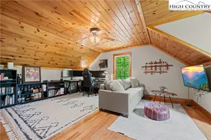 218 Sorrento Falls Rd, Blowing Rock, NC 28605 - Photo 33