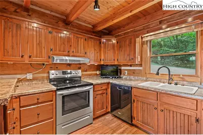 155 Blackberry Lane, Blowing Rock, NC 28605 - Photo 21