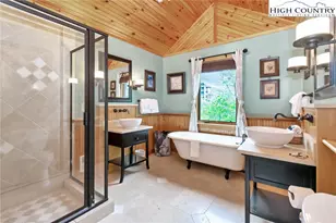 569 Shelter Rock Cir, Sugar Mountain, NC 28604 - Photo 31