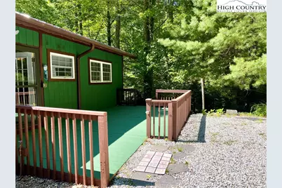 30 Sourwood Knoll, Newland, NC 28646 - Photo 23