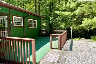 30 Sourwood Knoll, Newland, NC 28646 - Photo 23