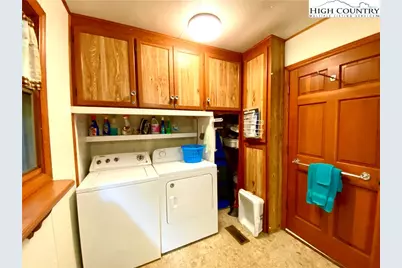 30 Sourwood Knoll, Newland, NC 28646 - Photo 17