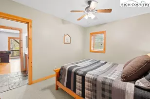 107 Heather Ln, Beech Mountain, NC 28604 - Photo 25