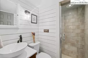 844 Pine Ridge Rd, Beech Mountain, NC 28604 - Photo 17