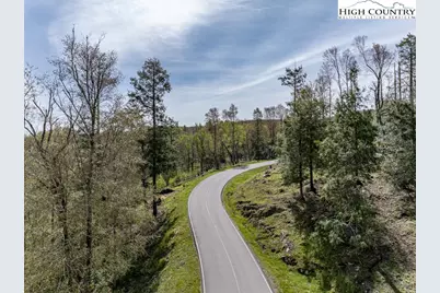 77 N Eagles Nest Trail, Elk Park, NC 28604 - Photo 13