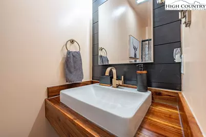 315 Skyleaf Drive #D18, Sugar Mountain, NC 28604 - Photo 29