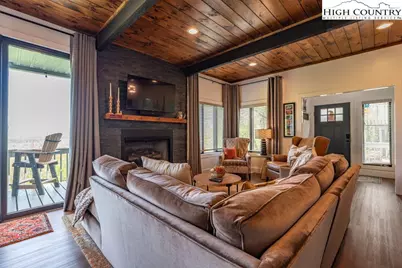 315 Skyleaf Drive #D18, Sugar Mountain, NC 28604 - Photo 13