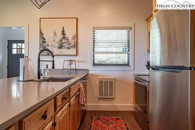 315 Skyleaf Drive #D18, Sugar Mountain, NC 28604 - Photo 19