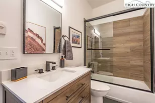 315 Skyleaf Dr, Sugar Mountain, NC 28604 - Photo 23