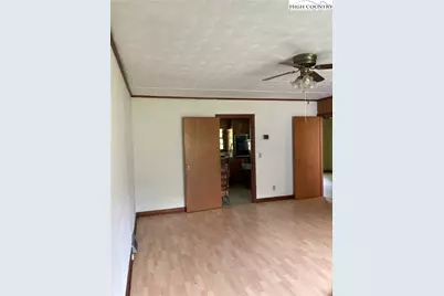 5854 US Highway 421N Highway, Vilas, NC 28692 - Photo 17