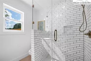 160 Old Tpke E Rd, Banner Elk, NC 28604 - Photo 17