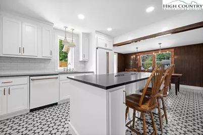 160 Old Turnpike East Road, Banner Elk, NC 28604 - Photo 3