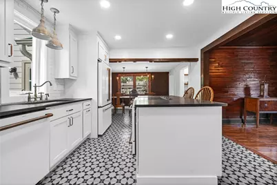 160 Old Turnpike East Road, Banner Elk, NC 28604 - Photo 9