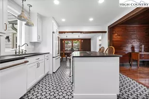 160 Old Tpke E Rd, Banner Elk, NC 28604 - Photo 9