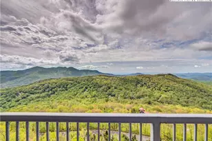 303 Sugar Top Dr, Sugar Mountain, NC 28604 - Photo 19