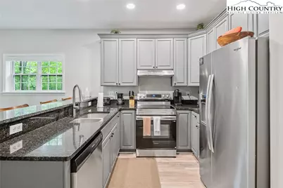 170 Inn At Crestwood Drive, Boone, NC 28607 - Photo 11