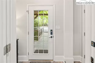 170 Inn at Crestwood Dr, Boone, NC 28607 - Photo 5