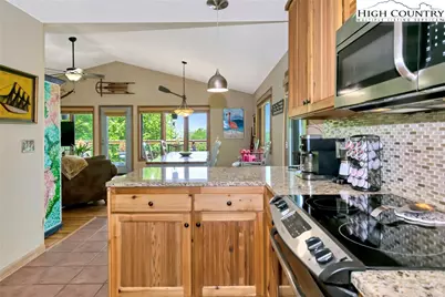 1078 Charter Hills Road, Beech Mountain, NC 28604 - Photo 7
