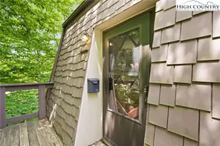 101 Upper Holiday Ln, Beech Mountain, NC 28604 - Photo 3