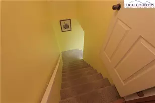 581 N Fork New River Rd, Lansing, NC 28643 - Photo 35