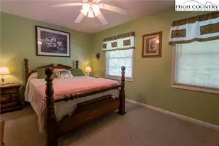 581 N Fork New River Rd, Lansing, NC 28643 - Photo 27