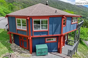 104 Longview Ct, Seven Devils, NC 28604 - Photo 43