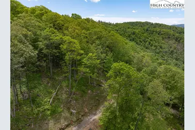 Ec4 Eagle Crest Trail, Elk Park, NC 28604 - Photo 9