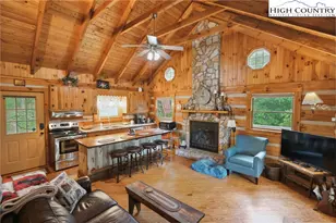 710 River Hills Rd, Lansing, NC 28643 - Photo 9