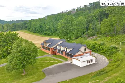 5500 Roan Creek, Mountain City, TN 37683 - Photo 19