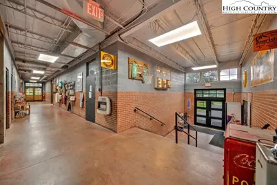 5500 Roan Creek, Mountain City, TN 37683 - Photo 39