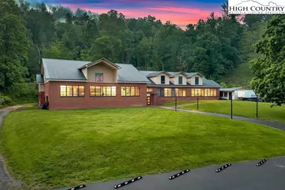 5500 Roan Creek, Mountain City, TN 37683 - Photo 3