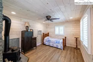 1369 Anderson Hill Rd, Lansing, NC 28643 - Photo 33